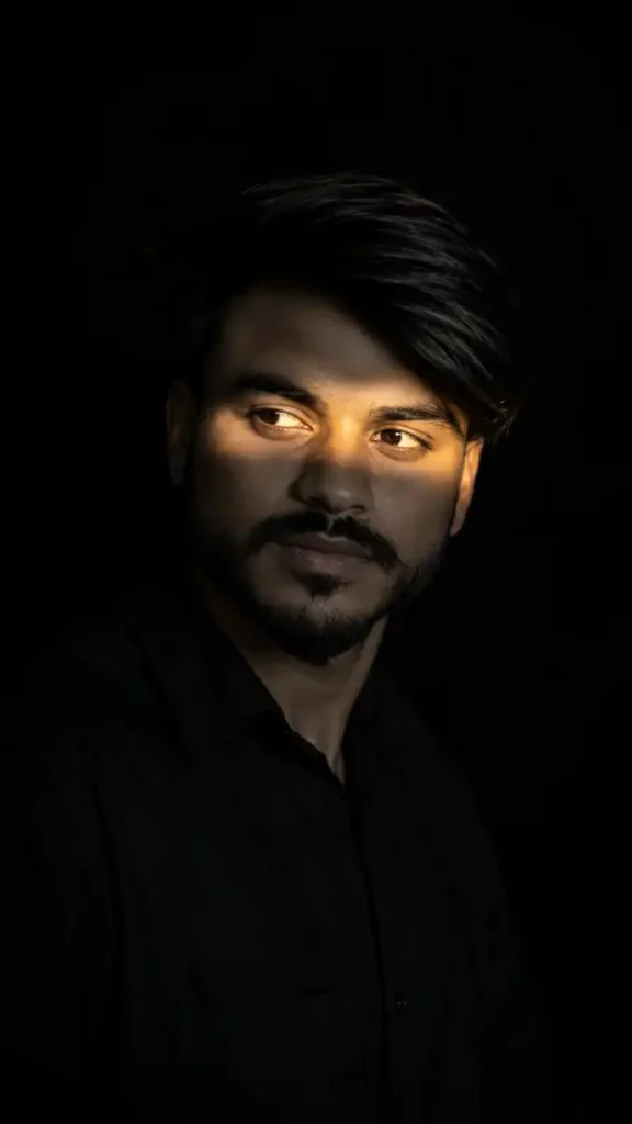 Golden Light Cinematic Black and White AI Profile Picture Prompt for Instagram Viral PFP
